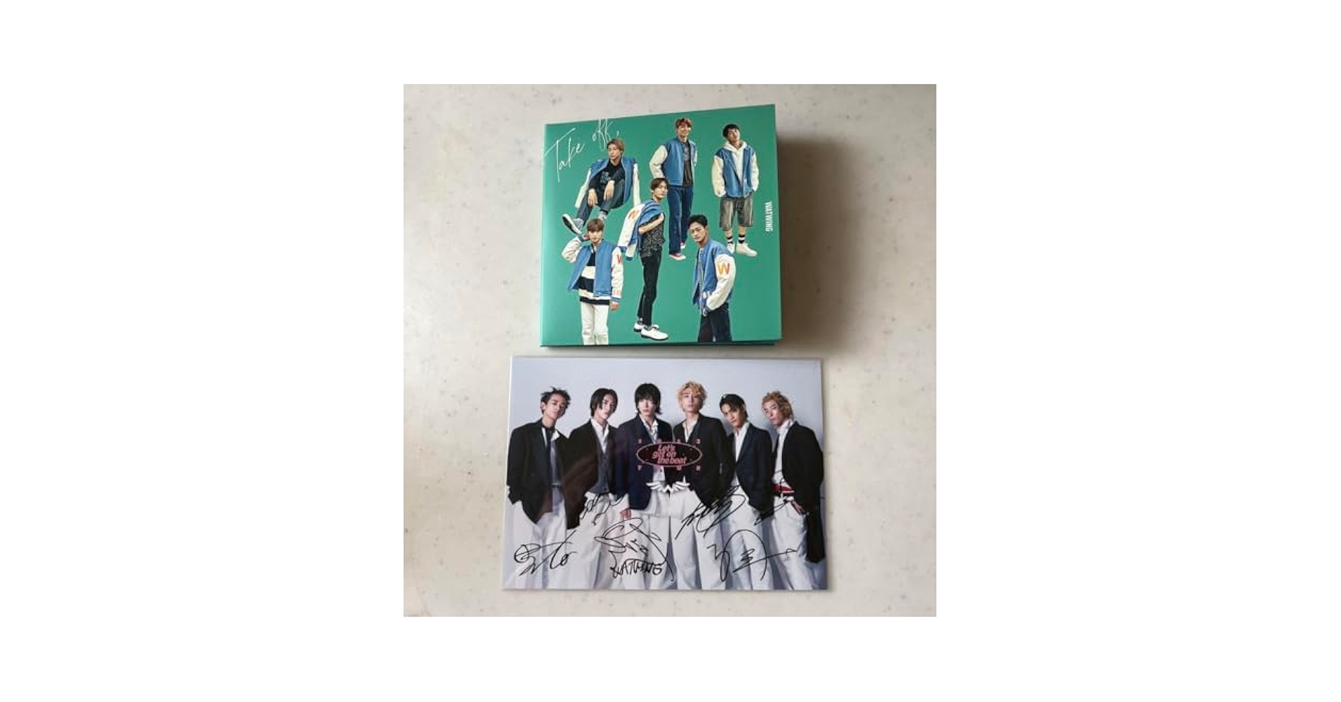Amazon.co.jp: WATWING CDDVD サイン入りフォト : おもちゃ
