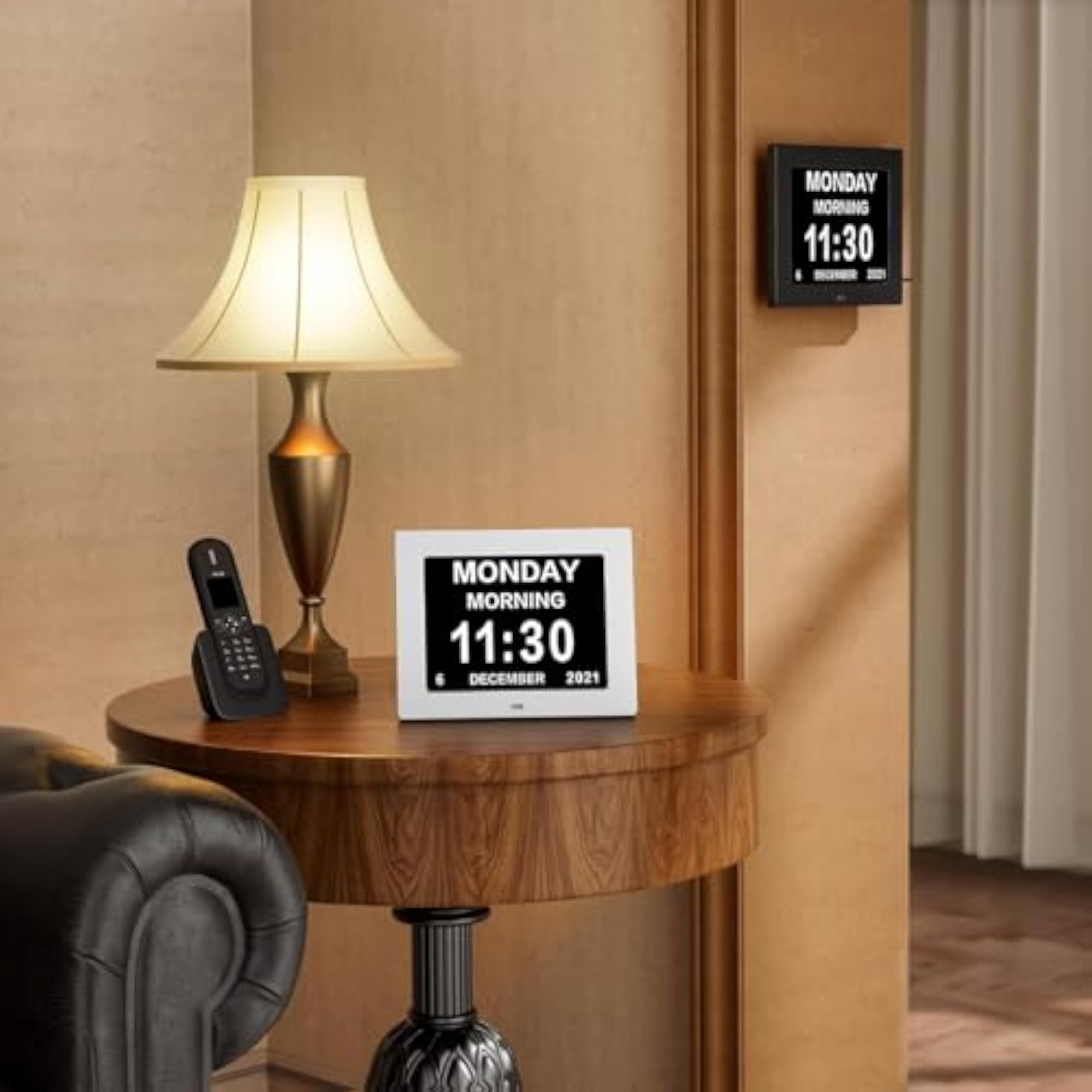 8 Inch Digital Clock with Automatic Brightness Adjustment