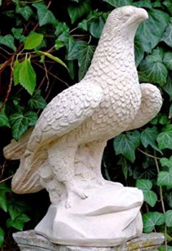 Casa Padrino Garden Decoration Sculpture Falcon 23 x 36 x H. 48 cm - Garden Terrace Decoration Accessories - Special!