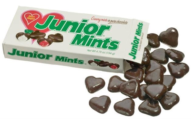Miniatura 4 de Caramelos de menta junior para el Día de la Madre, paquete de 6 cajas de teatro de mentas junior, incluye mentas cremosas cubiertas de chocolate en