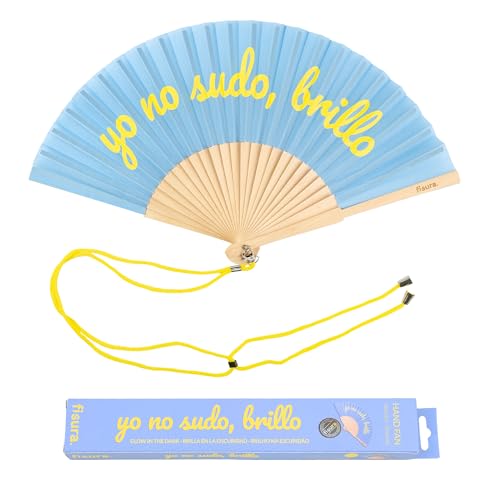 Fisura – Abanico Original con Mensaje “yo no sudo, Brillo”. Abanico de Madera Gracioso. Abanico Azul y Amarillo. Brilla en la Oscuridad. Abanico con cuelga Abanico. 42,5 x 23 cm.