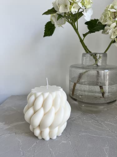 Bougie KARLA en cire de colza coulée à la main le cadeau artisanal idéal