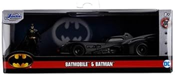Amazon.co.jp: バットマンのフィギュア付きです♪ ミニカー 1/32