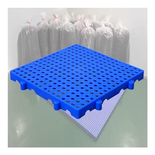 Paleta de piso de plástico azul ligero para almacenamiento de garaje, plataforma modular con diseño de rejilla transpirable, tablero de polietileno para la venta, 11.8 x 11.8 x 1.2 pulgadas