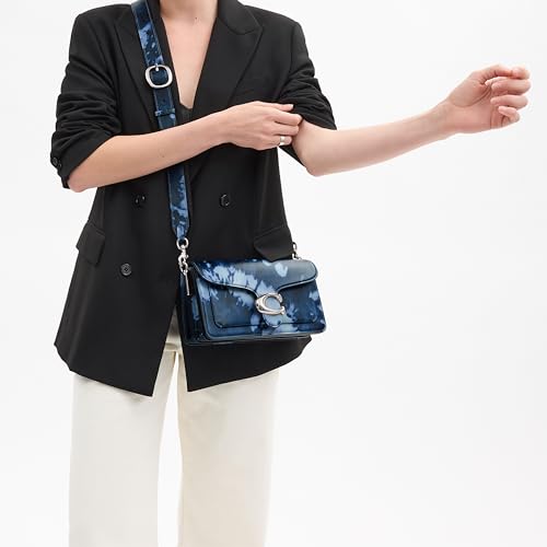 Image of Coach Women's Tabby Shoulder Bag 26