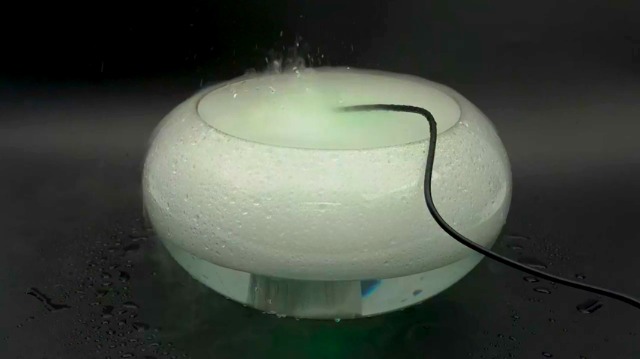 Machine à Fumée D'Halloween Changeant De Fontaine D'eau Brumisateur