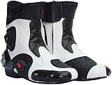 Las botas de cuero de la motocicleta están hechas de cuero súper fibras, PVC, PU y u200b u200brubber, que es resistente al desgaste, antideslizante, anti-colisión y transpirable.