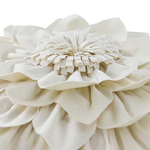 Oiseauvoler 3D Flower Decorative Throw Pillow Covers Floral Pillow Shams Soft Velvet Pillowcases Home Sofa Car Bed Room Decor 18 X 18 Inches Cream White #TOP4