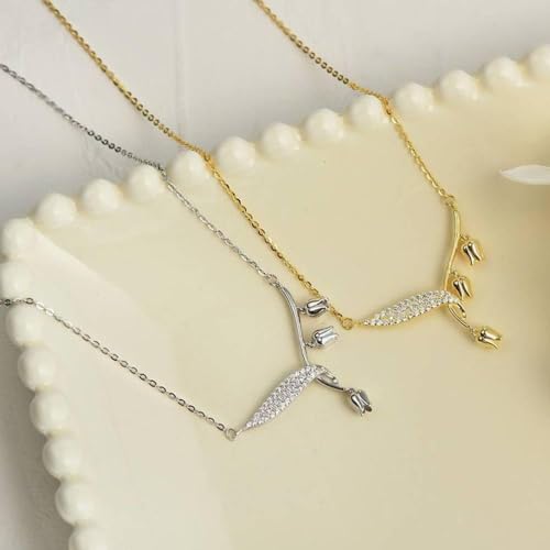 Collier fleur d'orchidée de haut niveau à offrir pour marquer les esprits