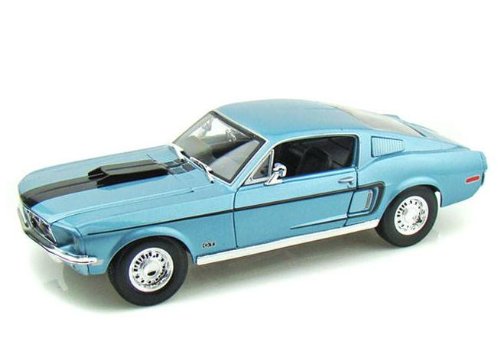 Maisto 1:18 Scale Aqua 1968 1/2 Ford Mustang GT Cobra Jet Fastback