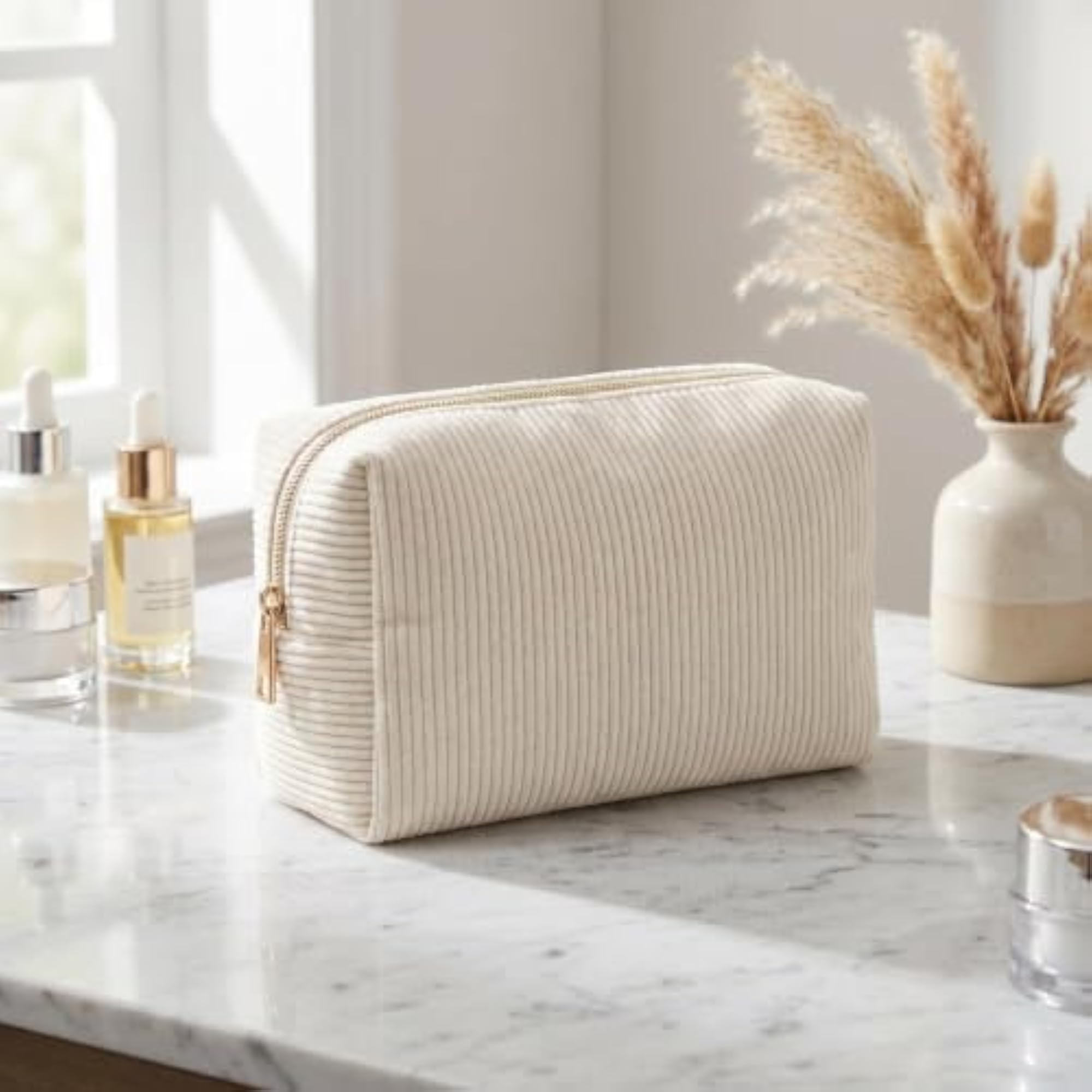 Small Makeup Pouch, Large Capacity Corduroy Bag