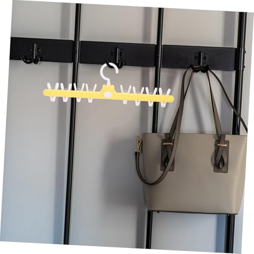 Cintre de placard pour optimiser le rangement du linge de maison - 5