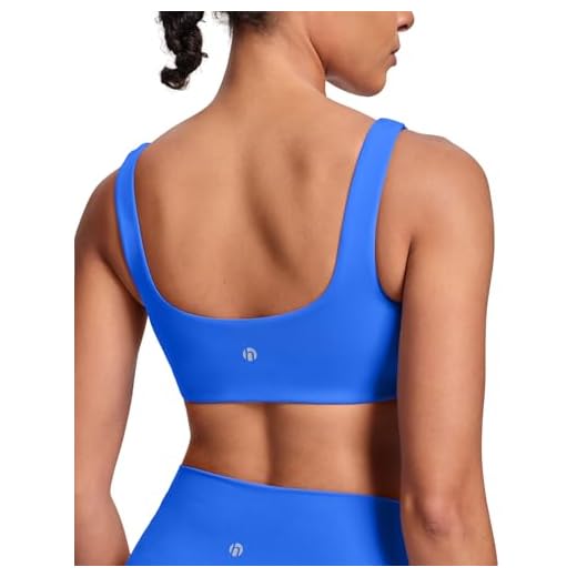 HeyNuts Womens U Back Sports Bra, Scoop Neck Low Impact Wirefree Workout Athletic Basic Gym Yoga Tops Padded with Built in Bras Dazzling Blue S