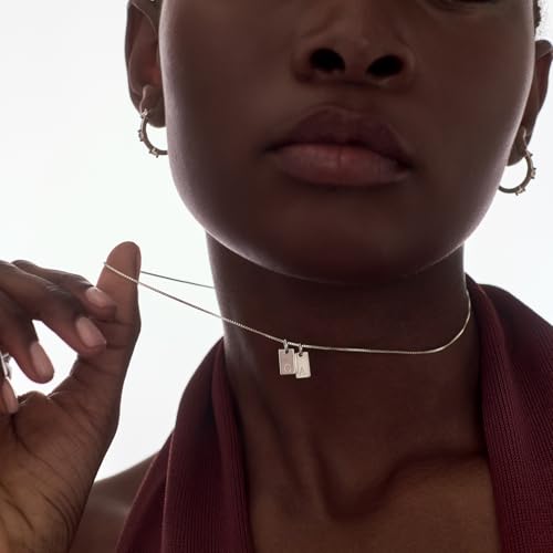 OAK & LUNA - Personalized Willow Tag Initial Necklace with Diamond Option - Dainty Gift for Her, Woman - Custom Jewelry for Christmas, Mother's Day2