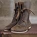 Imagen de Botas medievales de cuero para hombre con diseño envolvente de cordones