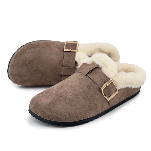 JOMIX Zapatillas Casa Mujer Invierno Zuecos Forrados Peluche Cálidas en Gamuza Siintética Clogs Hebilla Ajustable Pantuflas Suela Antideslizante Mules Cómodos para Interior MCT255274 Caqui 38