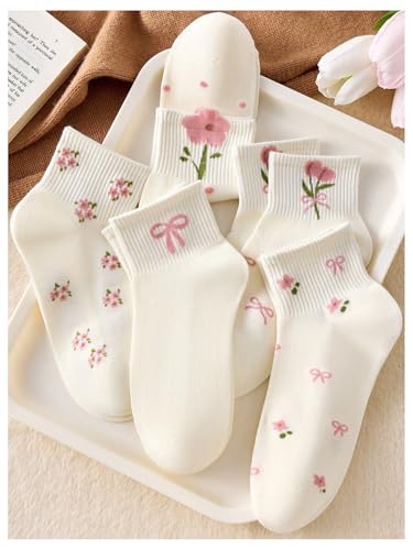 GORGLITTER Women's 5 Pairs Floral Bow Print Crew Socks Cute Casual Knitted Ankle Socks2