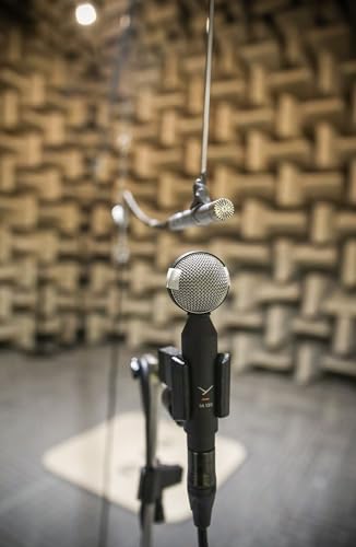 beyerdynamic M 130 - Dynamiczny mikrofon dwuwstęgowy (osiem)