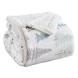 Great Bay Home Sherpa Fleece and Velvet Plush Throw Blanket Winter Forest, Thick Blanket for Chair, Sofa, or Bed. Warm, Reversible, Soft Fleece Throw Blanket. Kinsley Collection, Winter Forest