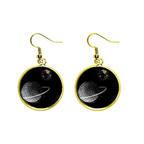 Pendientes Universo dorados para iluminar tus looks diarios y eventos de noche