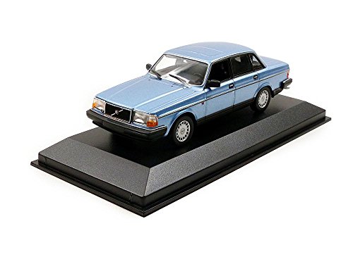 Preisvergleich Produktbild Minichamps 940171400 1: 43 1986 Volvo 240 GL Blau Metallic