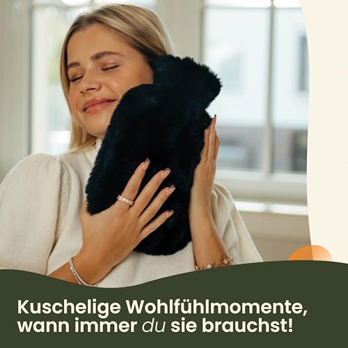 KUNU® die besondere Wärmflasche - 1l - inkl. Geschenkverpackung - mit extra Bezug - unwiderstehlich flauschig - perfekt für Erwachsene und Kinder - auslaufsicher und getestet