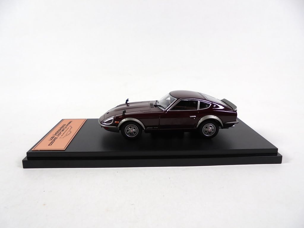 OPO 10 - Collectible Miniature car 1/43 Compatible with Nissan Fairlady 240ZG 1971 - JPL9