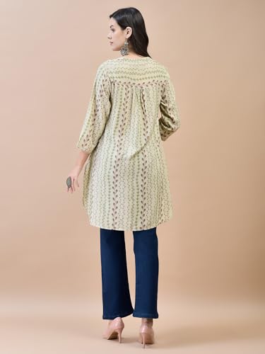 Image of Shree Women Liva (Rayon) White Floral Print Kurta