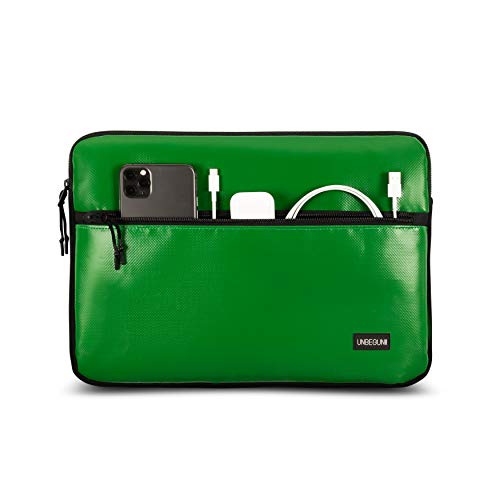 Pochette MacBook Air 13 en tissu upcyclé : l'histoire du vert