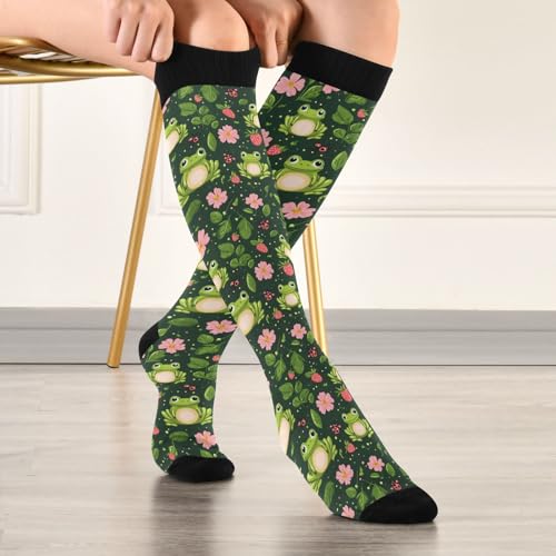 Image of Wusikd Pirate Skulls Compression Socks for Women and Men Circulation Cute Long Socks for Athletic Running 1