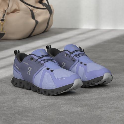Image of On Women's Cloud 5 Waterproof Sneakers
