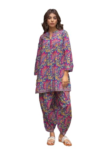 Image of LookMark Women Cotton Blend Kurta Ethnic Finesse Redefined: Add a Touch of Grace to Your Wardrobe with Our Printed Kurta Set