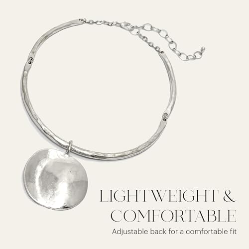 Pendant Necklaces for Women, Sculptural Circle Necklace with Pendant, Link Collar Design, Fashion Jewelry Statement Piece4