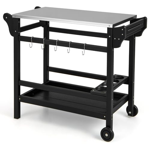 GYMAX Carro de Parrilla Móvil para Exteriores, Mesa de Trabajo de HDPE con Tablero de Acero Inoxidable, Estante, Estante para Vinos, Ganchos, Mesa Portátil para Parrilla para Barbacoa con Asa y Ruedas