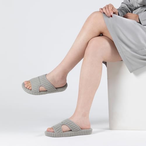 RockDove Women's Bounce-Back Ribbed Corduroy Slide Indoor House Slipper2