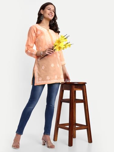 Image of Ada Hand Embroidered Lucknow Chikankari Straight Round Neck Cotton Blend Short Kurti Tunic Top for Women A911333