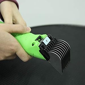   Professional-Animal-Stainless-Steel-Comb-Set-for-A5-style-Detachable-Blade-Clippers-Snap-On-Size-101530-for-Pets-Dogs-Cats-and-Horses-Not-Compatible-with-5-in-1-Blades