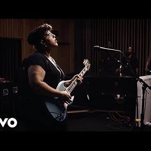 Alabama Shakes - Don't Wanna Fight (Official Video - Live from Capitol Studio A)