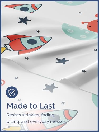 Image of Kids Queen Space Aliens Bed Sheets - 4 Piece Kids Space Aliens Sheet Set