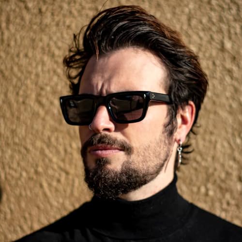 polarized mens women's sunglasses with 100% UV protection and HD lenses 2222s2