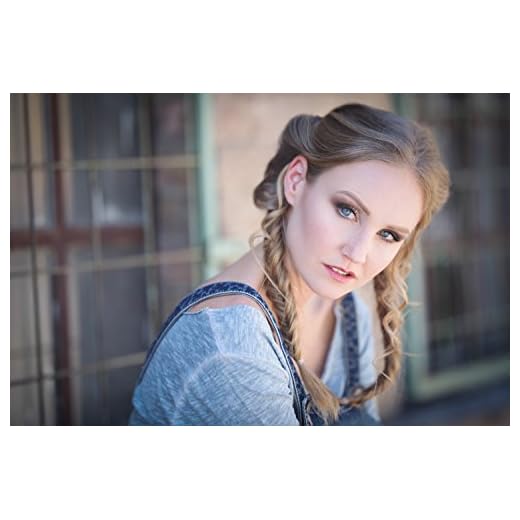 Sigma 135mm f/1.8 DG HSM Art Lens