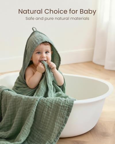 Image of 6 PCS Baby Towels and Washcloths Set, 2 PCS Baby Hooded Towels & 4 PCS Washcloths Set, Ultra Soft & Highly Absorbent Bath Bath Towel for Newborn, Infant & Toddler