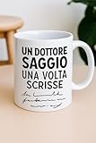 TAZZA DI QUALITA: Le tazze LE HERRISON sono la giusta idea regalo economiche e di alta qualità . Trova la grafica giusta per iniziare la giornata o arreda la tua scrivania con la Mug e usala come frase motivazionale anche i tuoi colleghi d'ufficio la vorranno.