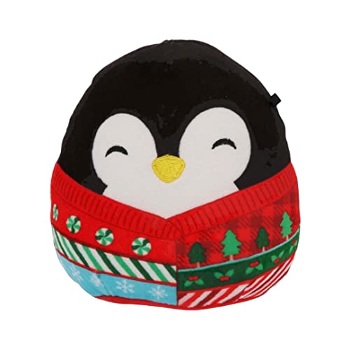 Squishmallow Pingouin Luna dans son pull festif pour décorer votre hiver