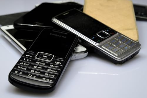 Gewinnspiel: Mach Dein altes Handy zu Gold