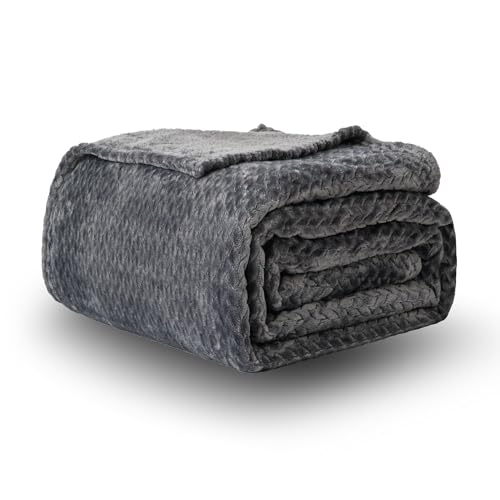 Oversized King Fleece Blanket 120x138 Inches, Seamless Soft Cozy 3D Jacquard Flannel Blanket 10'x11.5' Extra Large for Bed, Sofa, Couch, Travel & Camping, California King Throw, Dark Grey Leaf