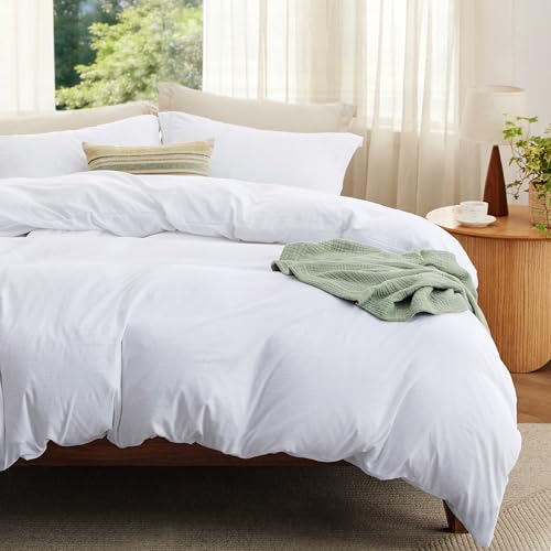 Image of Bedsure Duvet Cover Full Size with Fitted Sheet - 4 Pieces Prewashed Polyester Soft Bedding Set, Includes 1 Duvet Cover 80x90 Inches with Zipper Closure, 2 Pillow Shams, 1 Fitted Sheet, Bright White