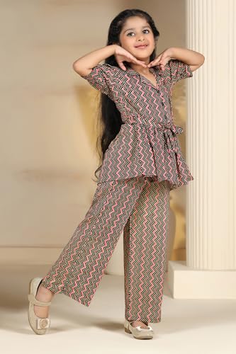 Image of Fashion Dream Girl's Cotton Blend Printed Co-ord Set|Clothing Set|Combo Set|Casual Wear|Coordinate Outfit for Girls|Two-Piece Set