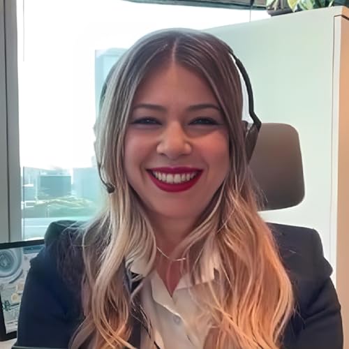 『Turning Customer Centricity Into an Operational Strategy』のカバーアート