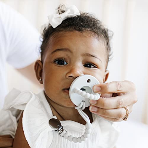 Image of Ryan & Rose Cutie Clip 2 Pack - Pacifier Clip Holder Silicone (Judy-White /Judy-Grey)